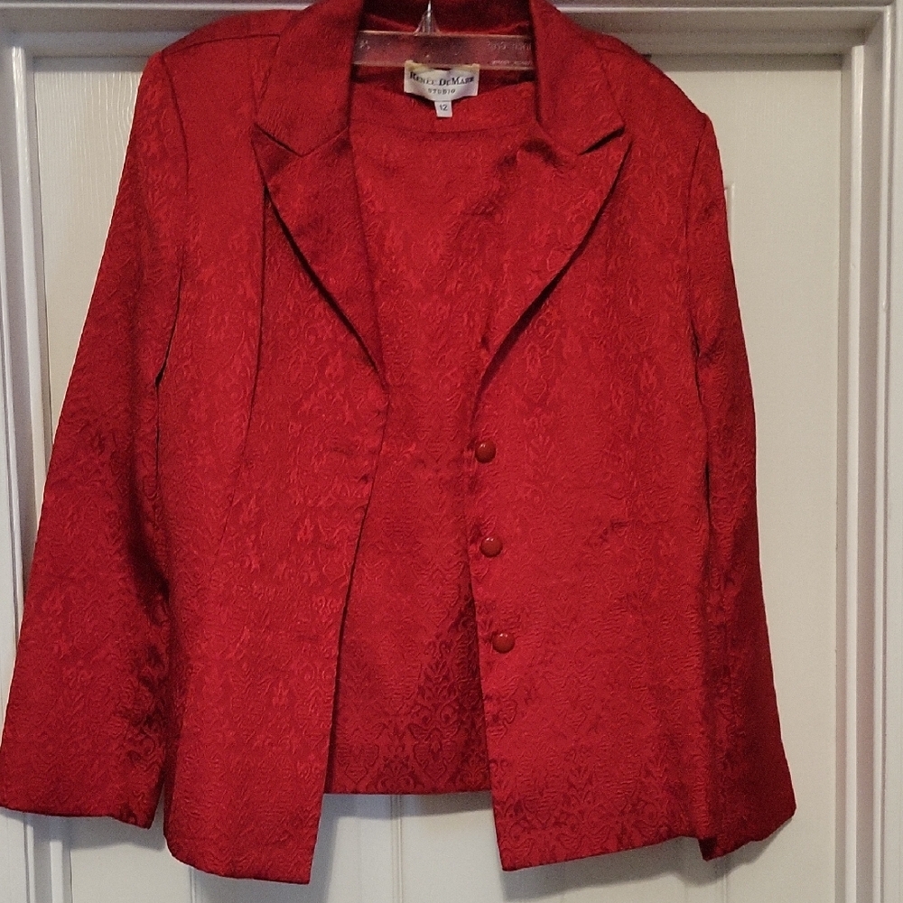 Renee DuMarr Red Skirt Set Vibrant and Stylish